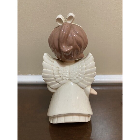 Beautiful 8" Tall Ivory Colored Kissing Angel with Book Figurine Collectible - Picture 3 of 9